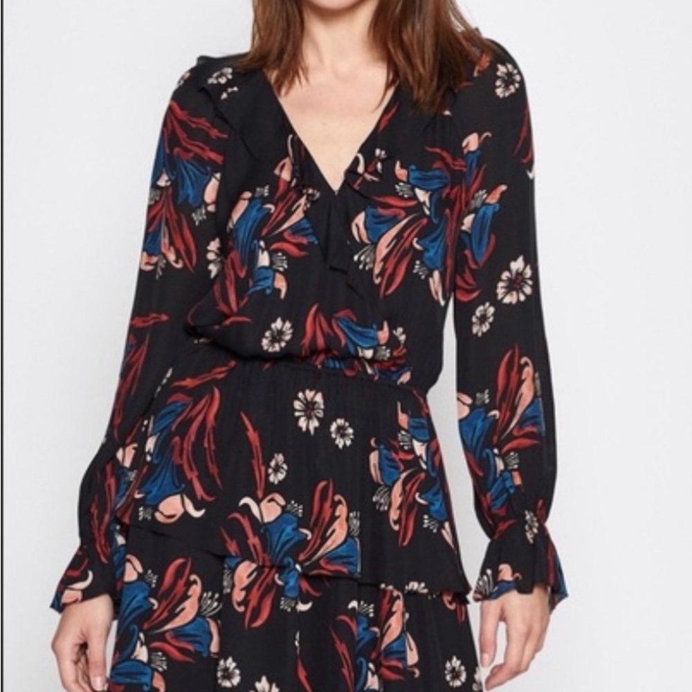 Elegant Black and Red Long Sleeve Dress